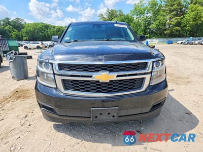 Piąte zdjęcie samochodu w środku: 2017 CHEVROLET TAHOE K1500 LT VIN:1GNSKBKC4HR240849 - miniatura