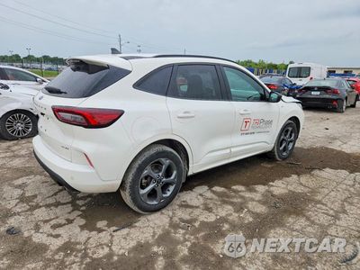 Trzecie zdjęcie samochodu z tyłu: 2023 FORD ESCAPE ST LINE VIN:1FMCU9MN7PUA52185 - miniatura