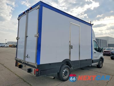Trzecie zdjęcie samochodu z tyłu: 2023 FORD TRANSIT DELIVERY TRUCK VIN:1FDBW5ZG2PKA11029 - miniatura