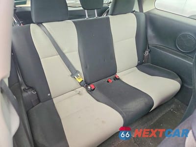 Zdjęcie 10 z 12 samochodu: 2014 TOYOTA YARIS 3-DOOR L VIN:JTDJTUD35ED585276 - miniatura