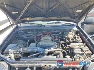 Zdjęcie 11 z 12 samochodu: 2002 TOYOTA TUNDRA SR5 V8 VIN:5TBRT34112S326580 - miniatura