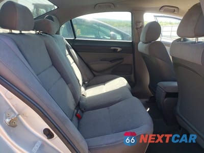 Zdjęcie 10 z 12 samochodu: 2010 HONDA CIVIC LX VIN:2HGFA1F58AH317099 - miniatura