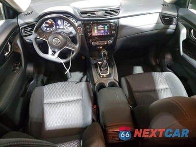 Zdjęcie 8 z 13 samochodu: 2018 NISSAN ROGUE SV VIN:KNMAT2MV7JP559728 - miniatura