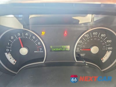 Zdjęcie 9 z 13 samochodu: 2007 FORD EXPLORER XLT VIN:1FMEU63E87UB66396 - miniatura