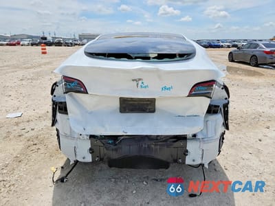 Zdjęcie 6 z 13 samochodu: 2023 TESLA MODEL Y VIN:7SAYGDEE8PA067824 - miniatura