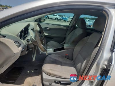 Zdjęcie 7 z 12 samochodu: 2012 CHEVROLET MALIBU LS VIN:1G1ZA5EU3CF189895 - miniatura
