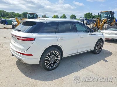 Trzecie zdjęcie samochodu z tyłu: 2021 LINCOLN CORSAIR VIN:5LMCJ1DH4MUL22356 - miniatura