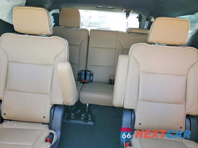 Zdjęcie 10 z 13 samochodu: 2021 CHEVROLET TAHOE K1500 PREMIER VIN:1GNSKSKDXMR140693 - miniatura