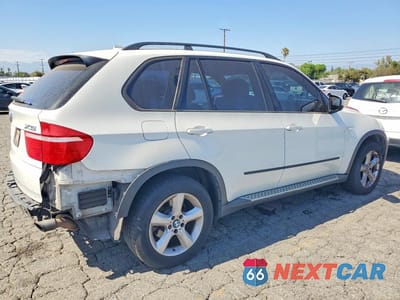 Trzecie zdjęcie samochodu z tyłu: 2010 BMW X5 XDRIVE30I VIN:5UXFE4C57AL384125 - miniatura