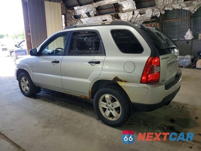 Drugie zdjęcie samochodu z przodu: 2010 KIA SPORTAGE LX VIN:KNDKGCA33A7706757 - miniatura