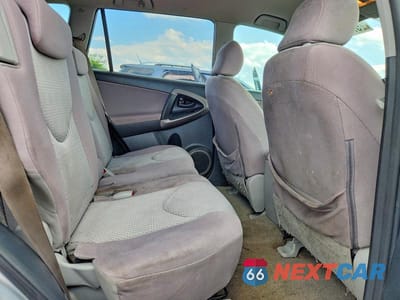Zdjęcie 11 z 13 samochodu: 2007 TOYOTA RAV4 BASE VIN:JTMBK35V275026881 - miniatura