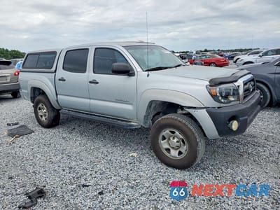 Czwarte zdjęcie samochodu z boku: 2006 TOYOTA TACOMA DOUBLE CAB PRERUNNER VIN:3TMJU62N86M015033 - miniatura