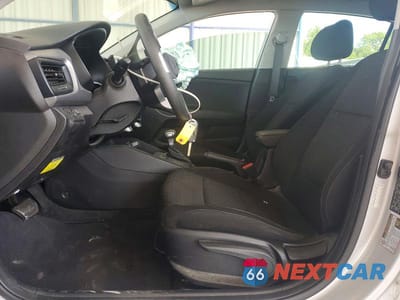 Zdjęcie 7 z 12 samochodu: 2020 KIA RIO S VIN:3KPA24AD4LE353165 - miniatura