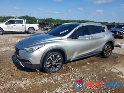 2017 INFINITI QX30 PREMIUM SJKCH5CR6HA022634 - główne zdjęcie licytacji z USA - miniatura