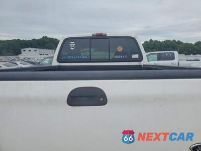 Zdjęcie 10 z 13 samochodu: 2004 FORD F350 SRW SUPER DUTY VIN:1FTSW31P24EC46237 - miniatura