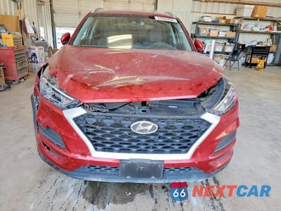 Piąte zdjęcie samochodu w środku: 2021 HYUNDAI TUCSON VALUE VIN:KM8J33A47MU387882 - miniatura