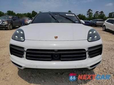 Piąte zdjęcie samochodu w środku: 2021 PORSCHE CAYENNE COUPE VIN:WP1BA2AY7MDA43477 - miniatura