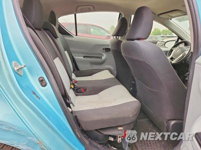 Zdjęcie 10 z 12 samochodu: 2012 TOYOTA PRIUS C TWO VIN:JTDKDTB37C1026891 - miniatura