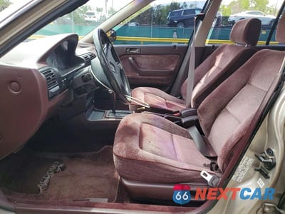 Zdjęcie 7 z 12 samochodu: 1990 HONDA ACCORD LX VIN:JHMCB765XLC051106 - miniatura