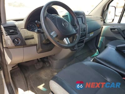 Zdjęcie 8 z 12 samochodu: 2017 MERCEDES-BENZ SPRINTER 3500 DELIVERY VAN VIN:WD3PF1CD7HP547748 - miniatura