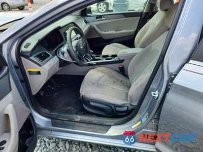 Zdjęcie 7 z 12 samochodu: 2017 HYUNDAI SONATA SE VIN:5NPE24AF6HH540767 - miniatura