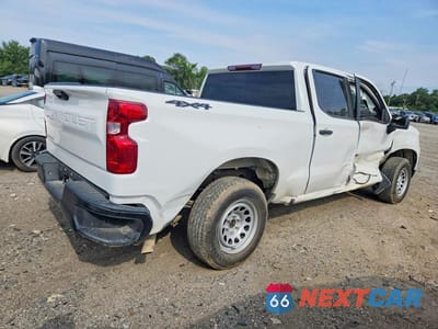 Trzecie zdjęcie samochodu z tyłu: 2025 CHEVROLET SILVERADO K1500 VIN:1GCPKAEK5SZ185752 - miniatura