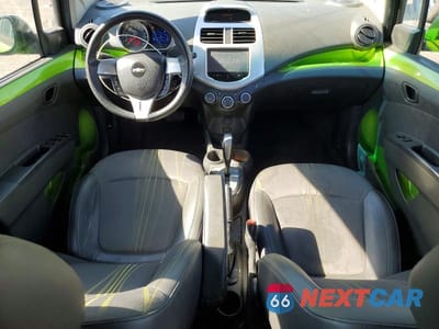 Zdjęcie 8 z 12 samochodu: 2014 CHEVROLET SPARK 1LT VIN:KL8CD6S97EC584007 - miniatura