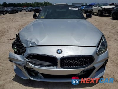 Piąte zdjęcie samochodu w środku: 2021 BMW Z4 M40I VIN:WBAHF9C06MWX22560 - miniatura