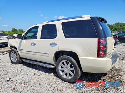 Drugie zdjęcie samochodu z przodu: 2009 GMC YUKON DENALI VIN:1GKFK03259R239199 - miniatura