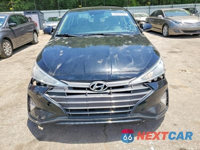 Piąte zdjęcie samochodu w środku: 2020 HYUNDAI ELANTRA VALUE EDITION VIN:KMHD84LF6LU939549 - miniatura