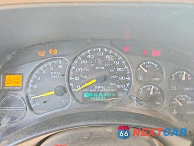 Zdjęcie 9 z 12 samochodu: 2001 GMC NEW SIERRA C1500 VIN:2GTEC19T611100545 - miniatura