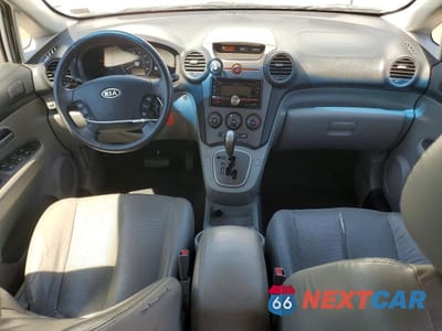 Zdjęcie 8 z 13 samochodu: 2009 KIA RONDO VIN:KNAFG528297269625 - miniatura