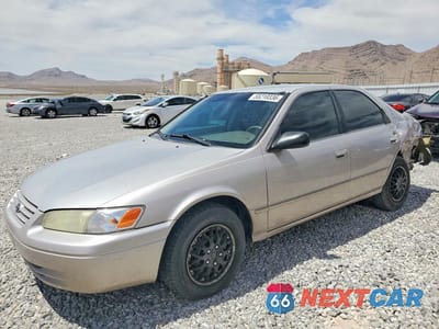 1999 TOYOTA CAMRY LE 4T1BG22KXXU418370 - główne zdjęcie licytacji z USA - miniatura