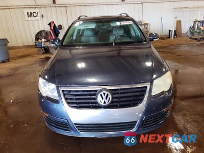 Piąte zdjęcie samochodu w środku: 2007 VOLKSWAGEN PASSAT 2.0T WAGON VALUE VIN:WVWLK73C37E003347 - miniatura