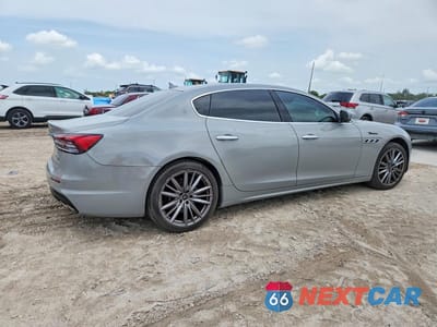 Trzecie zdjęcie samochodu z tyłu: 2022 MASERATI QUATTROPORTE MODENA VIN:ZAM56YRM2N1385101 - miniatura