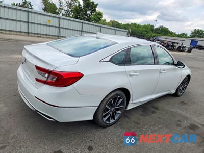 Trzecie zdjęcie samochodu z tyłu: 2021 HONDA ACCORD EXL VIN:1HGCV1F52MA117779 - miniatura
