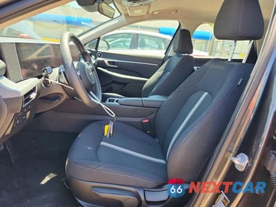 Zdjęcie 7 z 12 samochodu: 2026 HYUNDAI SONATA HYBRID BLUE VIN:KMHL24JJ9TA164704 - miniatura