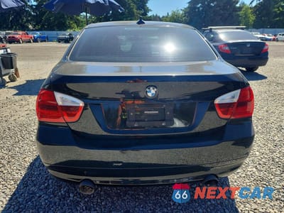 Zdjęcie 6 z 12 samochodu: 2008 BMW 335 XI VIN:WBAVD53538A010247 - miniatura