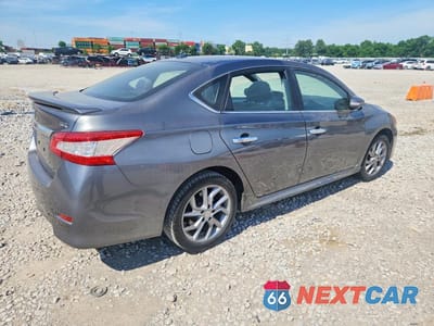 Trzecie zdjęcie samochodu z tyłu: 2015 NISSAN SENTRA SR VIN:3N1AB7AP9FY353860 - miniatura