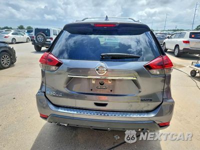 Zdjęcie 6 z 13 samochodu: 2019 NISSAN ROGUE S VIN:5N1AT2MT2KC773125 - miniatura