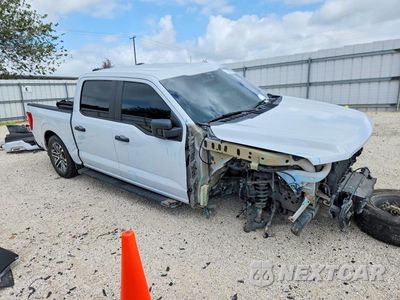 Czwarte zdjęcie samochodu z boku: 2021 FORD F150 SUPERCREW VIN:1FTEW1CP5MKD21805 - miniatura
