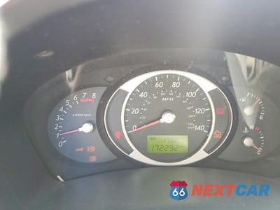 Zdjęcie 9 z 13 samochodu: 2006 HYUNDAI TUCSON GL VIN:KM8JM12B56U437504 - miniatura