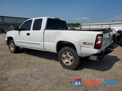 Drugie zdjęcie samochodu z przodu: 2004 CHEVROLET SILVERADO K1500 VIN:2GCEK19T941207824 - miniatura