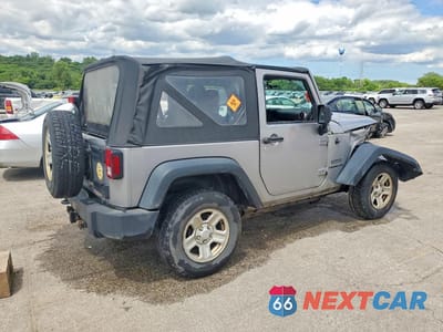 Trzecie zdjęcie samochodu z tyłu: 2013 JEEP WRANGLER SPORT VIN:1C4AJWAGXDL704324 - miniatura