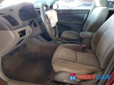 Zdjęcie 7 z 12 samochodu: 2003 TOYOTA CAMRY LE VIN:4T1BE32K93U179254 - miniatura
