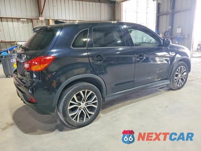 Trzecie zdjęcie samochodu z tyłu: 2018 MITSUBISHI OUTLANDER SPORT SE VIN:JA4AP3AW7JZ009709 - miniatura