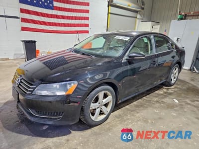 2012 VOLKSWAGEN PASSAT SE 1VWBP7A33CC071764 - główne zdjęcie licytacji z USA - miniatura