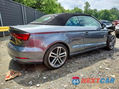 Trzecie zdjęcie samochodu z tyłu: 2017 AUDI A3 PREMIUM VIN:WAU6ULFF3H1032133 - miniatura