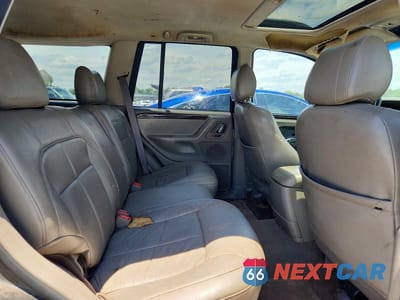 Zdjęcie 11 z 13 samochodu: 2004 JEEP GRAND CHEROKEE LIMITED VIN:1J4GX58S24C381930 - miniatura