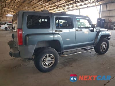 Trzecie zdjęcie samochodu z tyłu: 2006 HUMMER H3 VIN:5GTDN136468168560 - miniatura